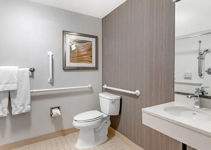 Comfort Inn & Suites Eden Prairie - Minneapolis Southwest